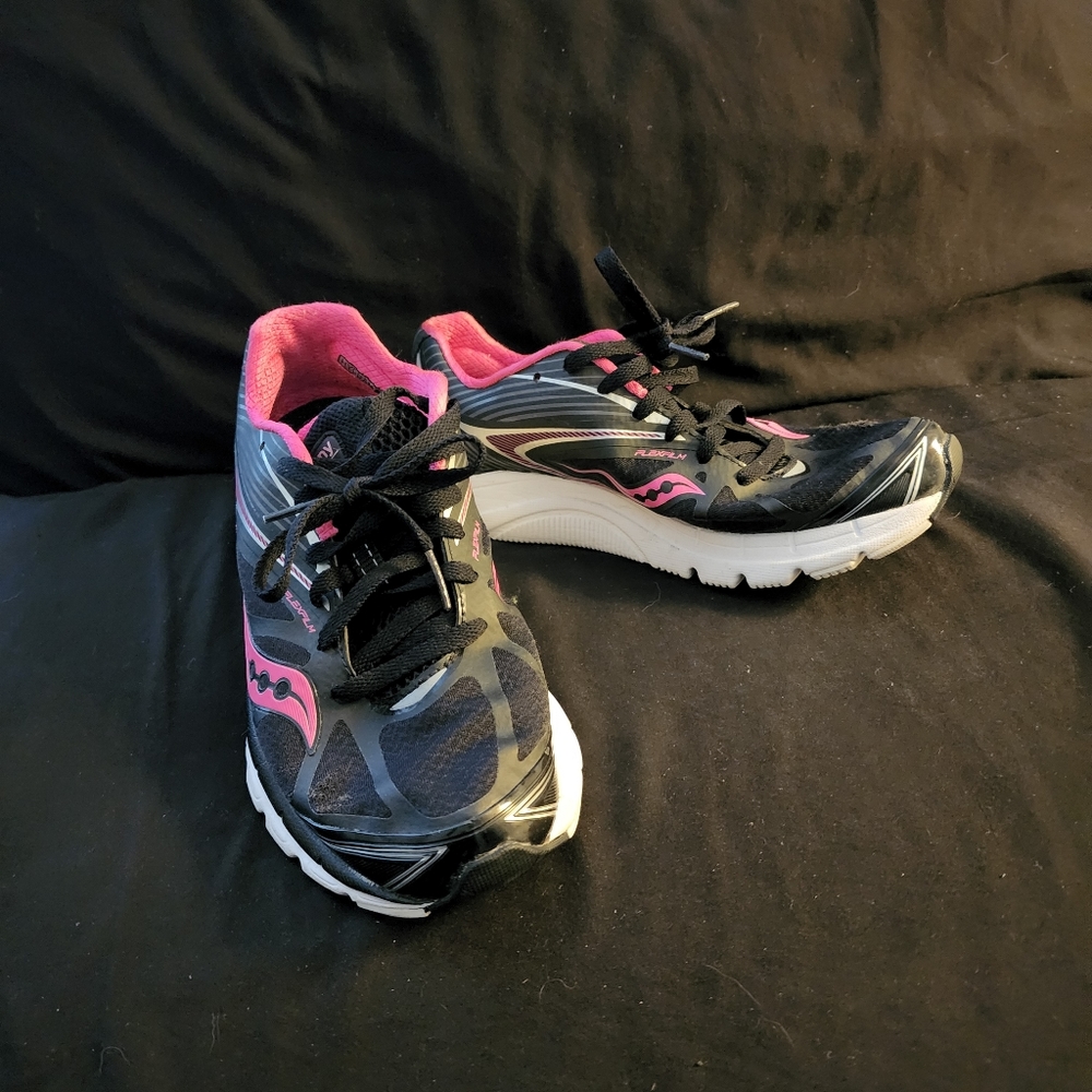 COPY - Saucony Tennis Shoes